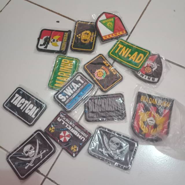 Jual Logo pact rubber (emblem lepas pasang) | Shopee Indonesia