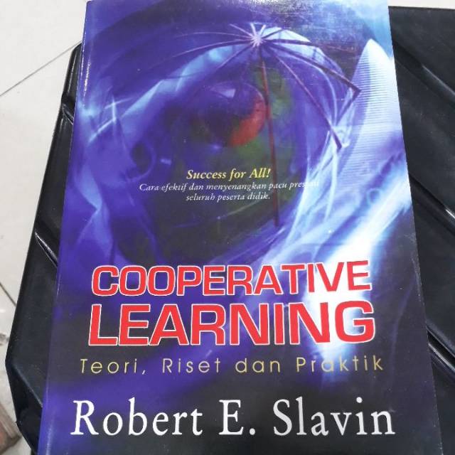 Jual JUAL BUKU COOPERATIVE LEARNING TEORI RISET DAN PRAKTIK ROBERT ...