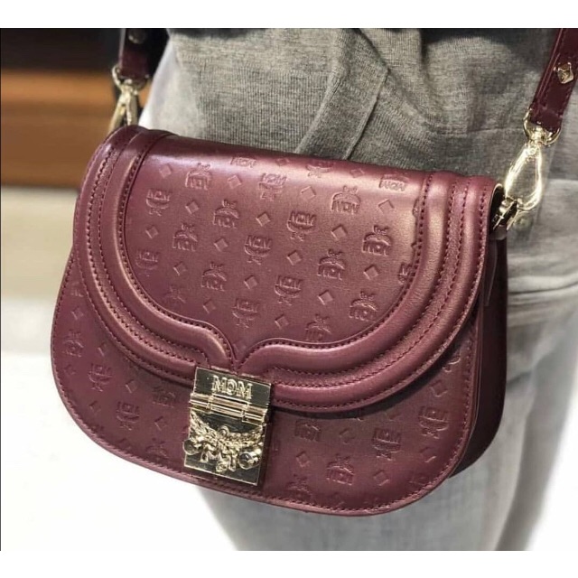 Jual MCM Trisha shoulder bag monogrammed leather limited edition Shopee Indonesia