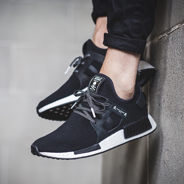 Harga adidas 2025 nmd mastermind original