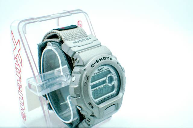 G-Shock Xtreme DW-6900 Foxfire Edition