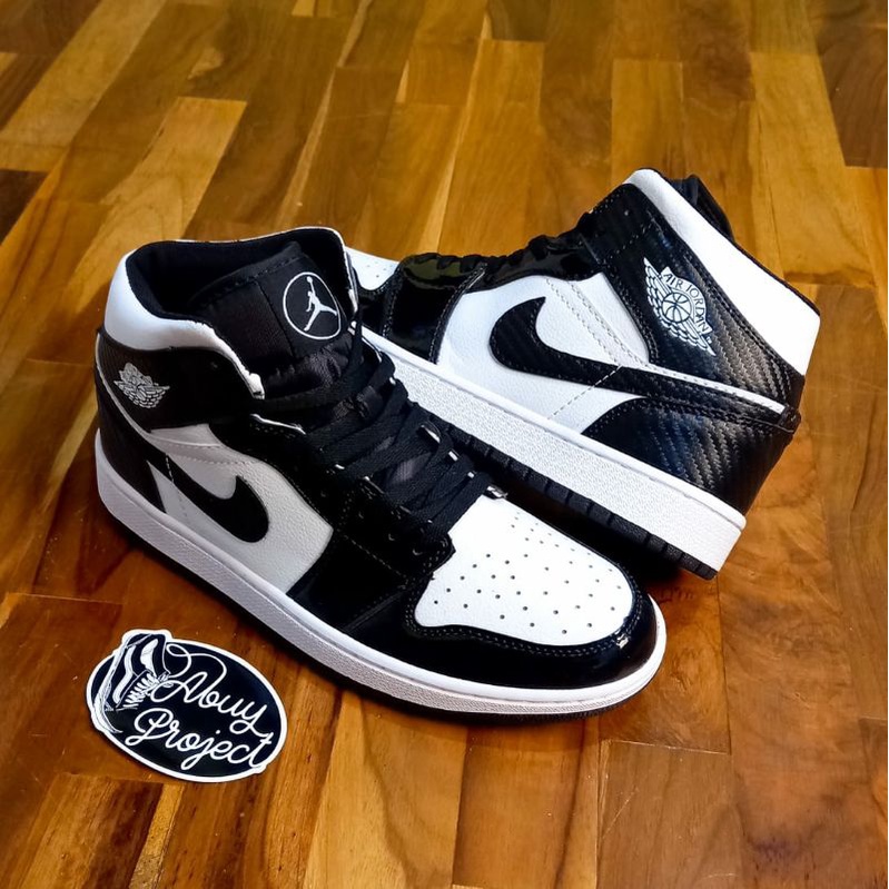 Jual Air Jordan 1 Mid SE Asw Black White Carbon Fiber Patent Leather