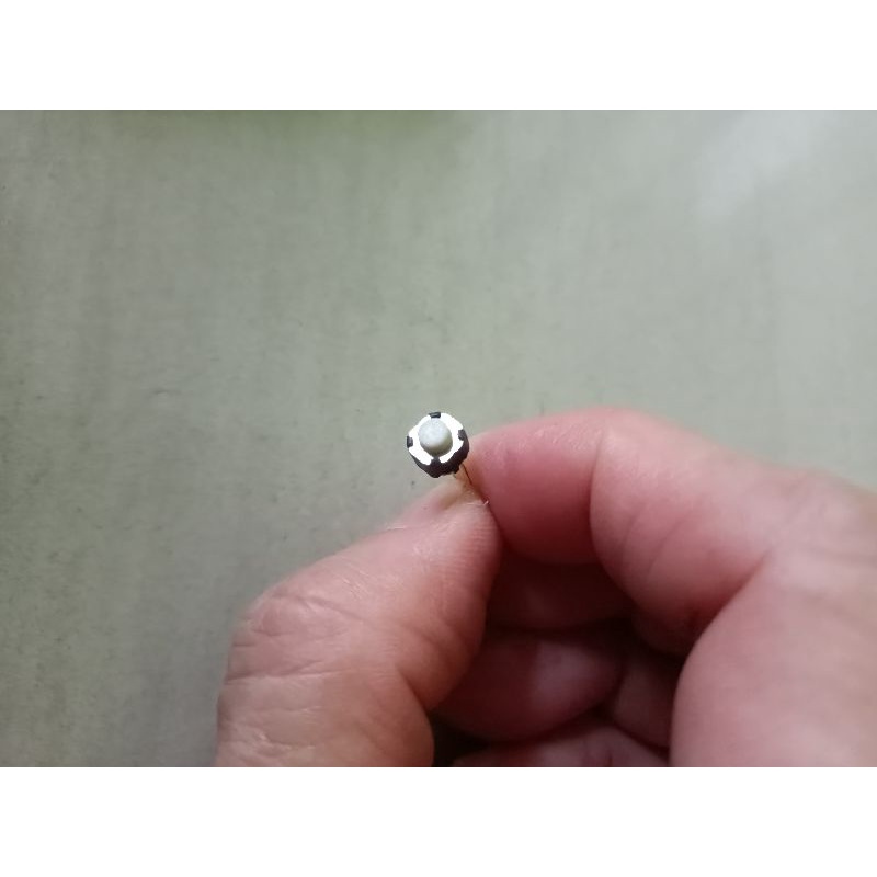 Jual LIMIT SWITCH MICRO ON OFF, TEBAL,PUTIH,IMPORT+/-6x6x4,3MM ...