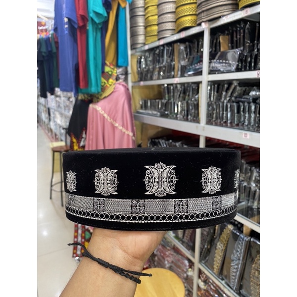 Jual peci/kupiah bordir pintu aceh beldu bagus | Shopee Indonesia