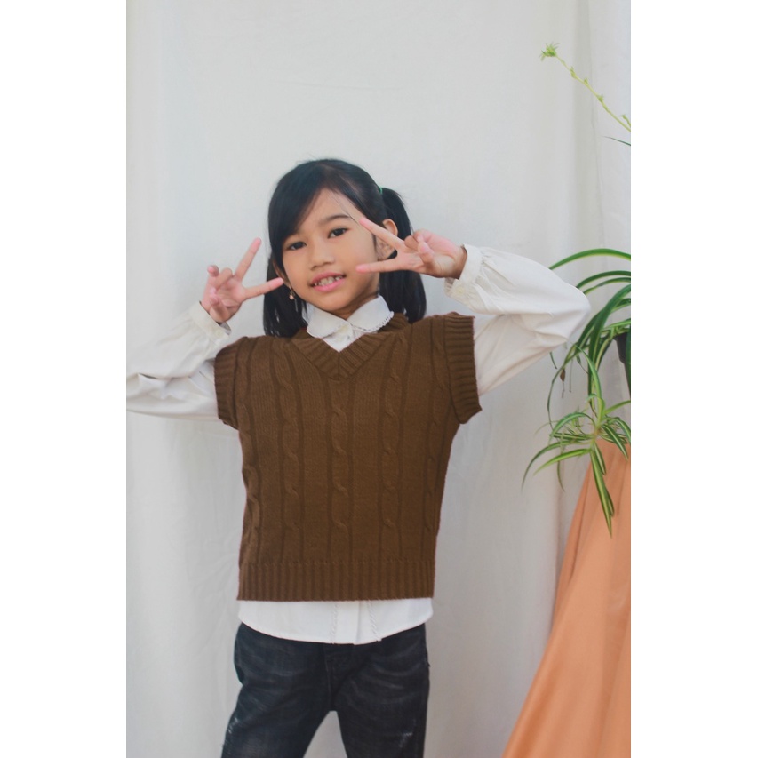 Jual Nazwa Shop Rompi Vest Cable Rajut Anak Unisex Laki-Laki Dan ...