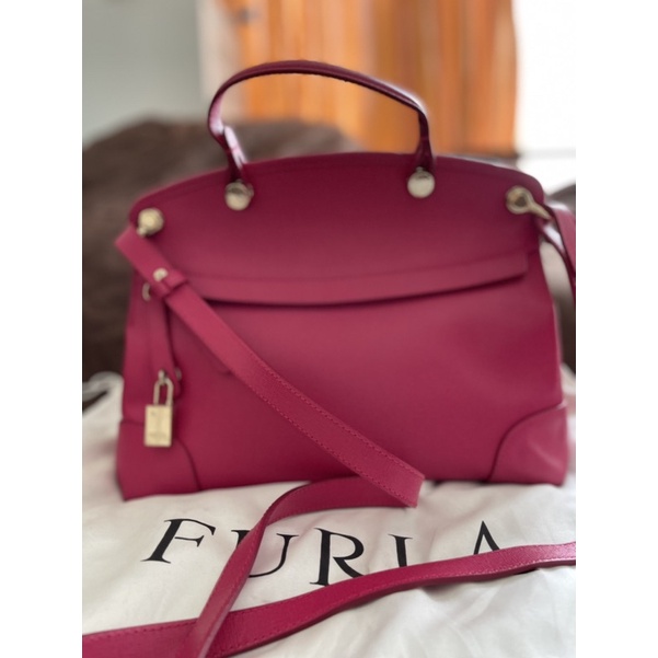 Furla piper hot sale dome small