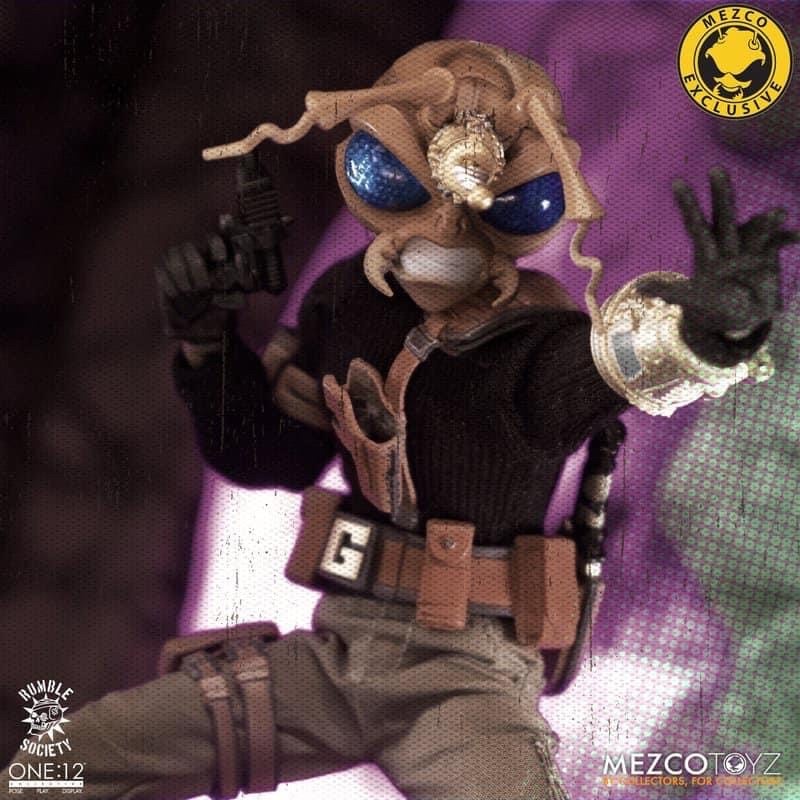 Jual Mezco Hazard Squad Gold Commander Gomez Valley Of The Mossquatch ...