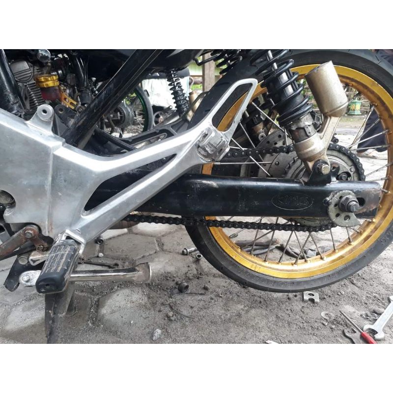 Jual swing arm bajaj pulsar oval original untuk honda tiger Shopee
