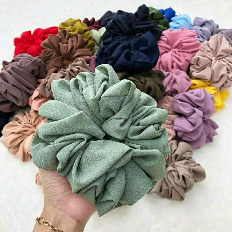 Jual Scruncie Ikat Rambut Cepol Hijab Scrunchie Dewasa BANYAK motif ...