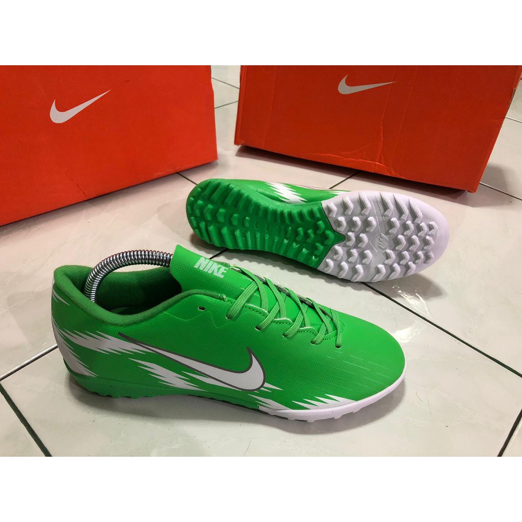 harga sepatu futsal nike mercurial vapor xii