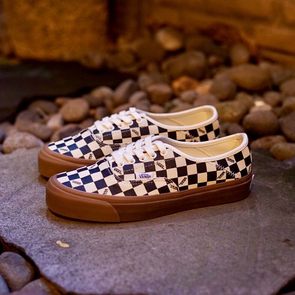 Vans Vault OG Authentic LX Style 43 Checkerboard Light Gum