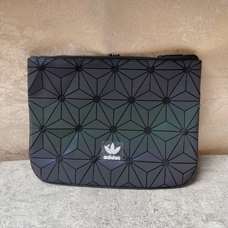 Adidas issey miyake outlet clutch