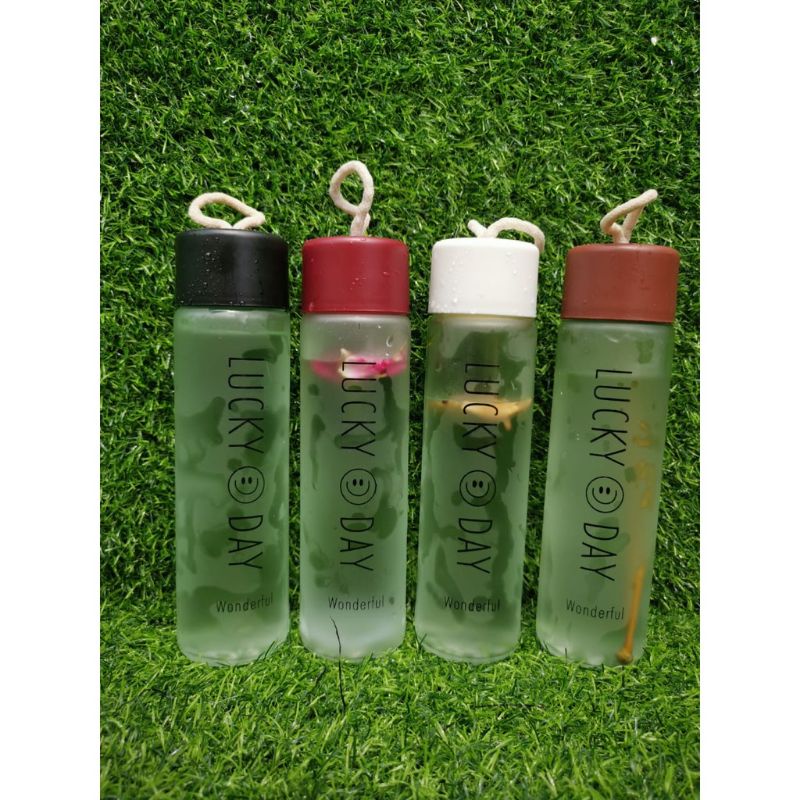 Jual TERMURAHH !!!! botol lucky day bening / 350ml / botol smile bening ...