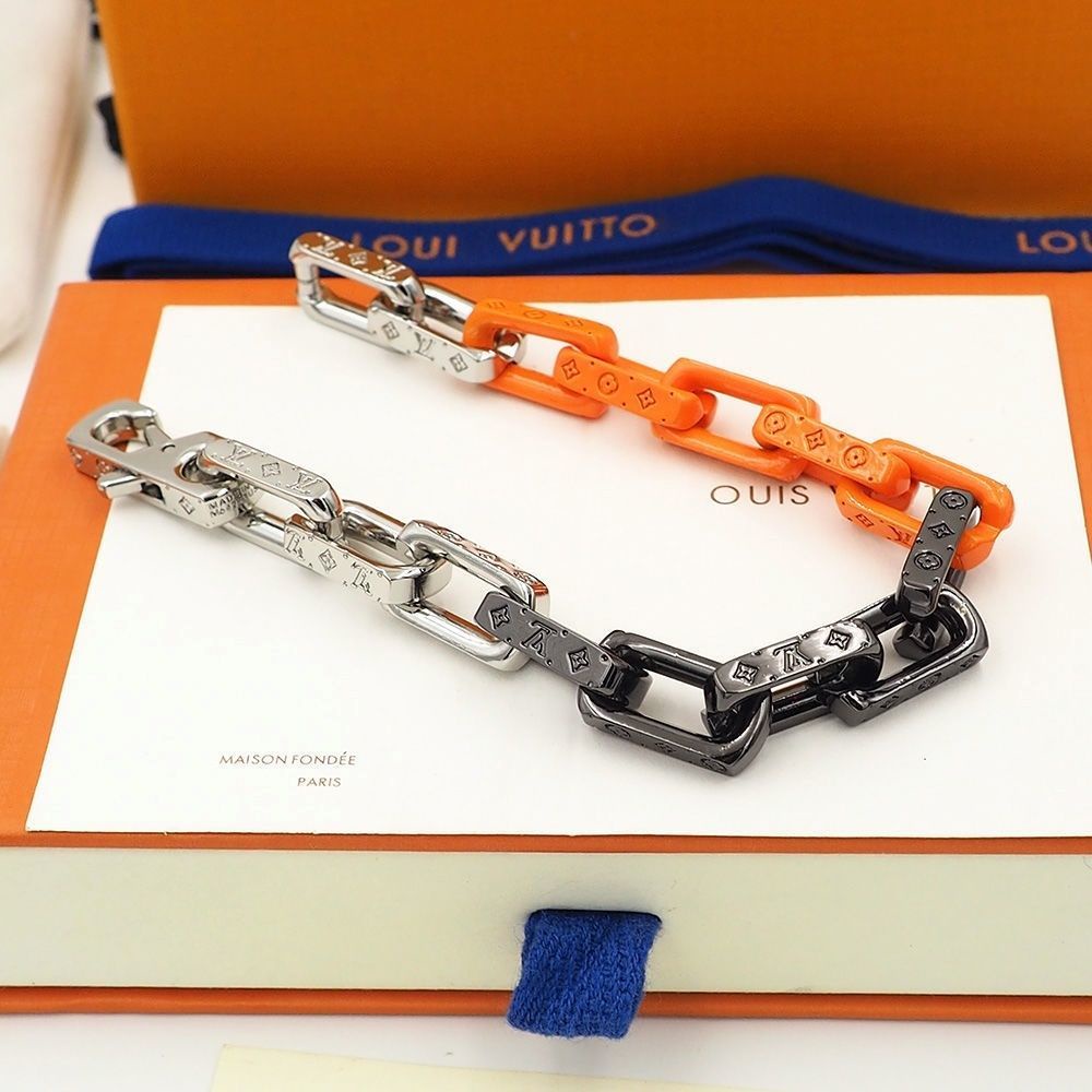 Jual Gelang Bracelet LV Louis Vuitton Say Yes Bracelet - Jakarta Selatan -  Ga Wardrobe