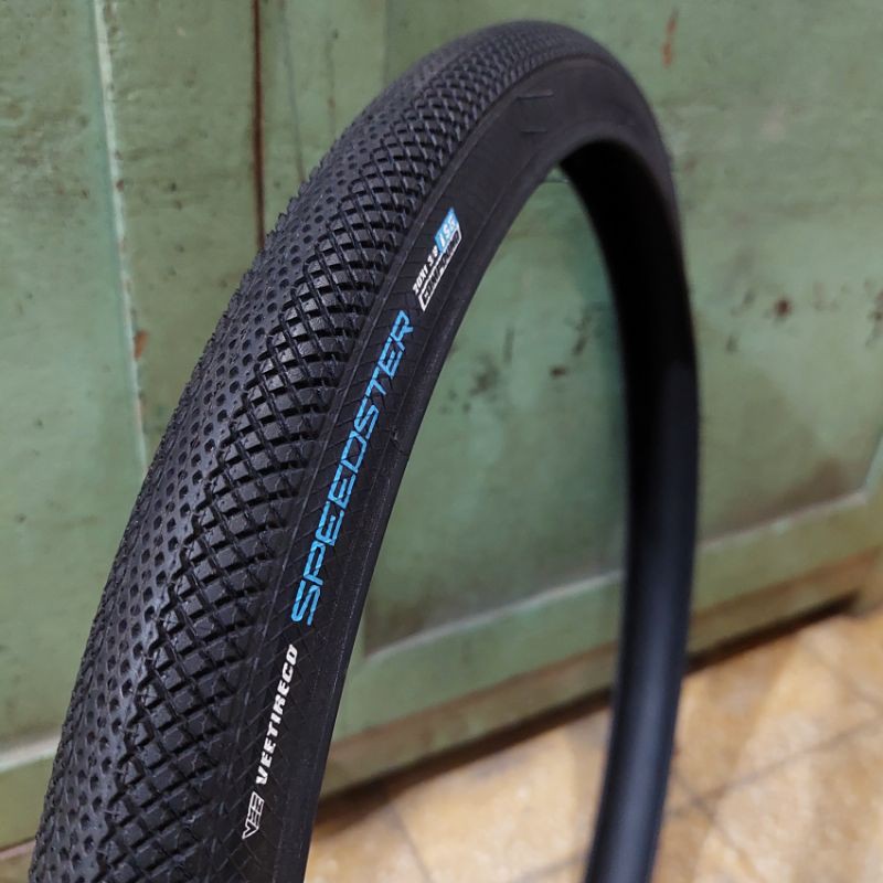 VEE Tire Co. Speedster 20x4.0 Fatbike Pneu Re-Cycle Unique - Chaque Pneu Recyclé Est Unique