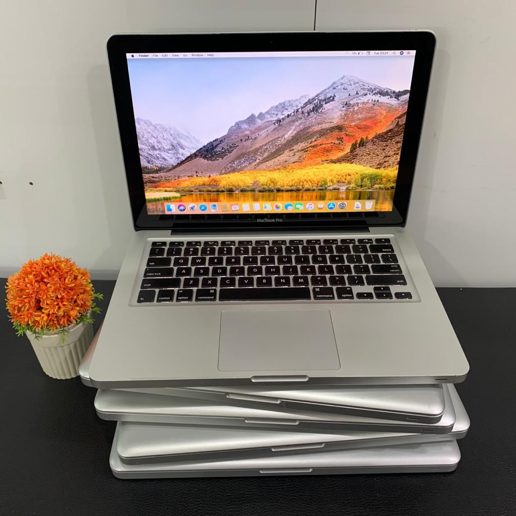 美品8GB MacBook pro 13inch mid2012 美品8GB Mac Book Pro 13inch Mid2012