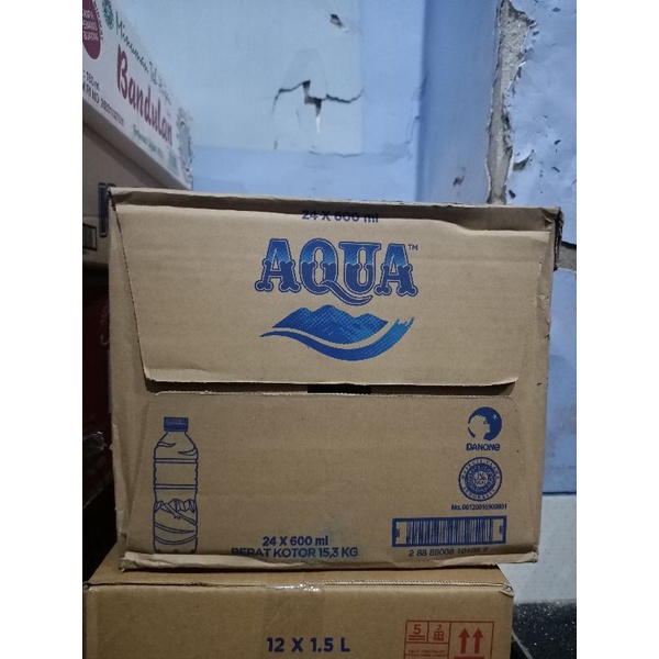 Jual Aqua Botol 600ml 1 Dus Shopee Indonesia 9144