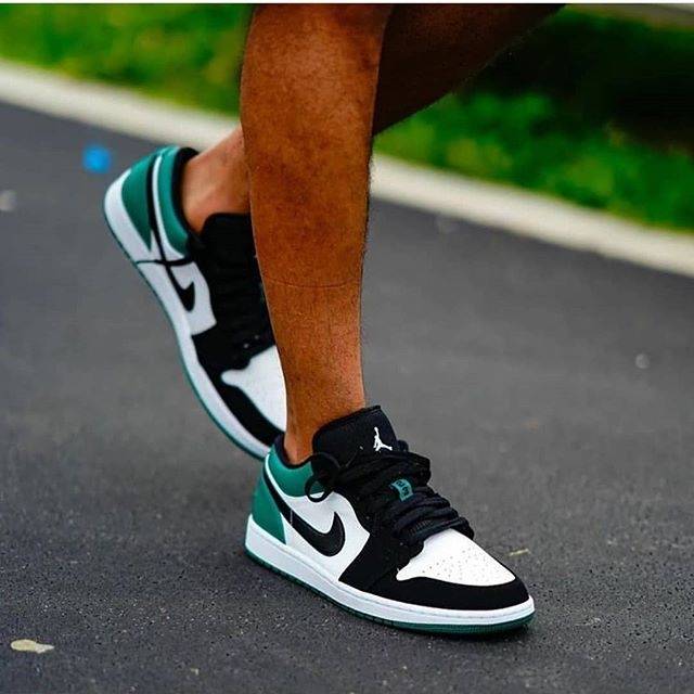 Aj 1 cheap low mystic green