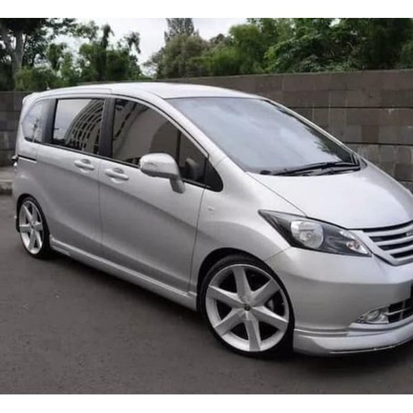 Jual Bodykit Honda Freed 20092011 Zeus Asli Duraflek BODY KIT BODIKIT