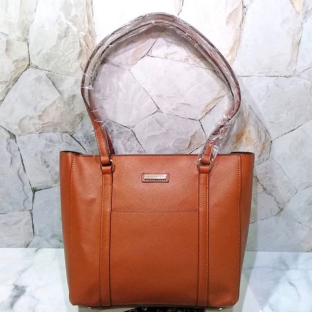 Rebecca tote hush puppies hot sale