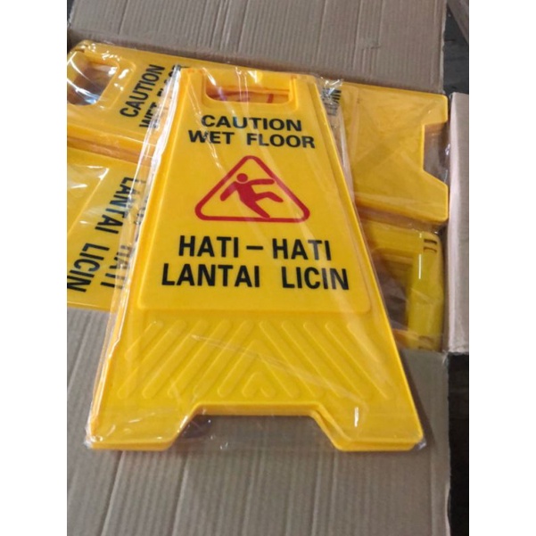 Jual Promo Warning Sign Floor Wet Floor Papan Peringatan Lantai Basah Licin Shopee Indonesia