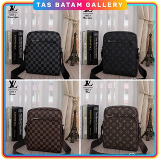 Jual Tas Louis Vuit ton District Damier Poccette Man Slingbags 8816 - tas  pria tas cowok tas LV Pria tas selempang pria di lapak MonZy 888