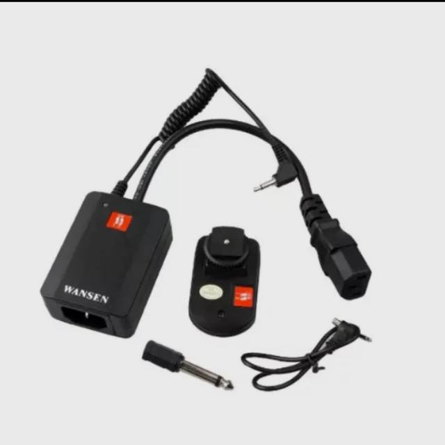 NICEFOTO PT-04GY Set Flash Wireless 4 Canali Con 3 Ricevitori - Universale