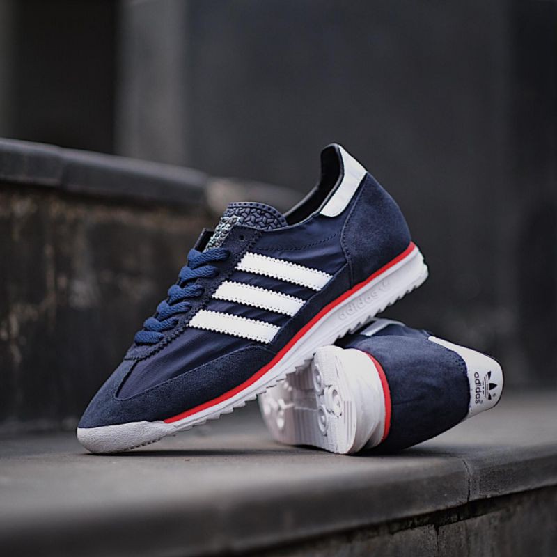 Harga sepatu outlet adidas sl 72