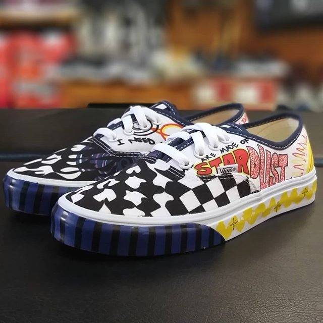 Vans Authentic Galactic Goddess
