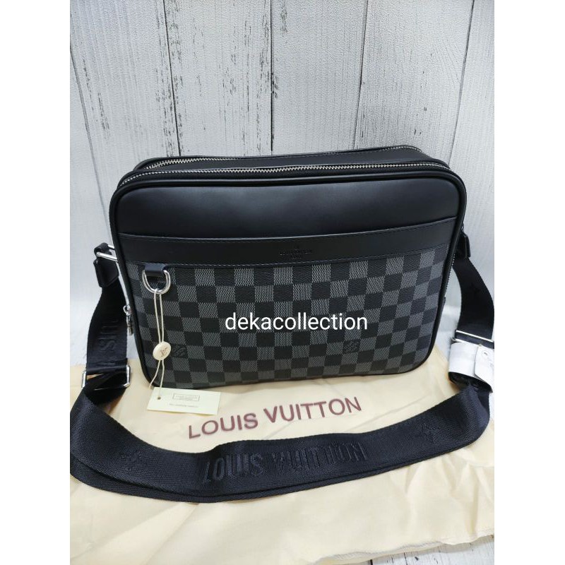 Jual Tas Louis Vuitton LV Trocadero Messenger Graphite - Kab