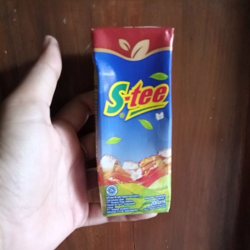 Jual S Tee KOTAK Minuman Teh 200 Ml Shopee Indonesia