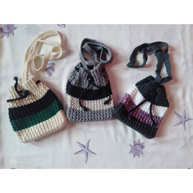 Jual Tas Rajut Selempang Kerut Kecil Kombinasi 3 Warna | Shopee Indonesia