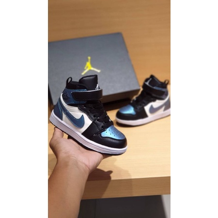Jual sepatu sneakers anak bayi dan balita nike air jordan kids untuk