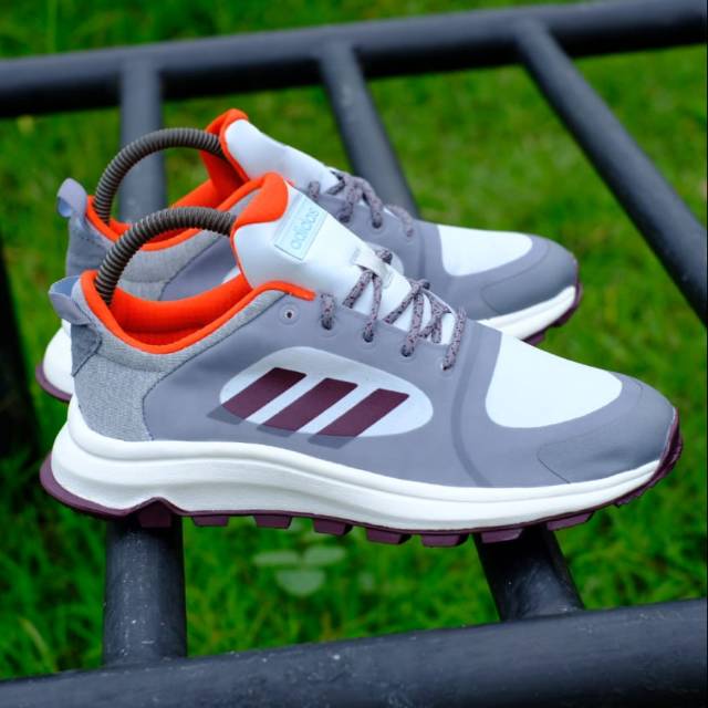 Jual Adidas Kanadia Xtrail Grey Shopee Indonesia
