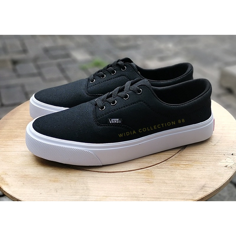 Jual SEPATU PRIA TERBARU BLACK ORIGINAL SEPATU SEKOLAH SEPATU KERJA