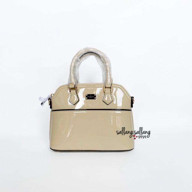 ◆PAULS BOUTIQUE◆ MINI MAISY CREAM 5007320590 Paul's Boutique Women's Maisy Nude Patent Bowler Bag - Nude