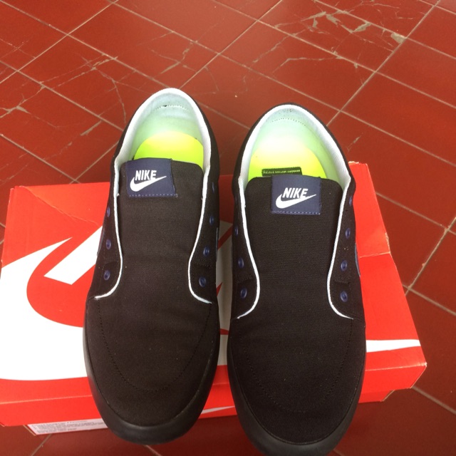 Nike futslide outlet slip