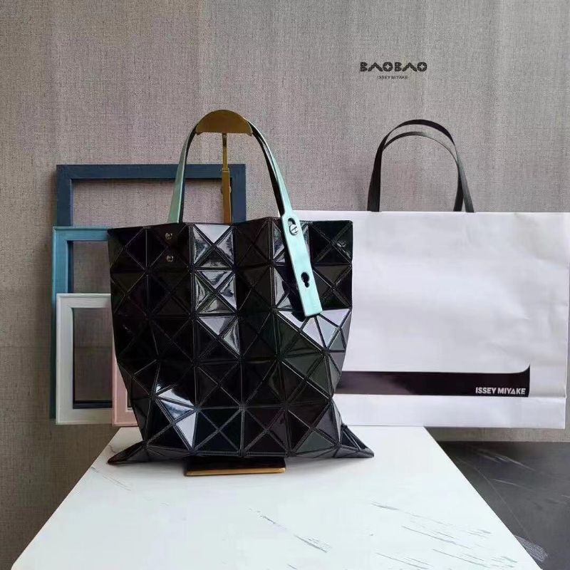 Tas bao-bao issey miyake original, Fesyen Wanita, Tas & Dompet di