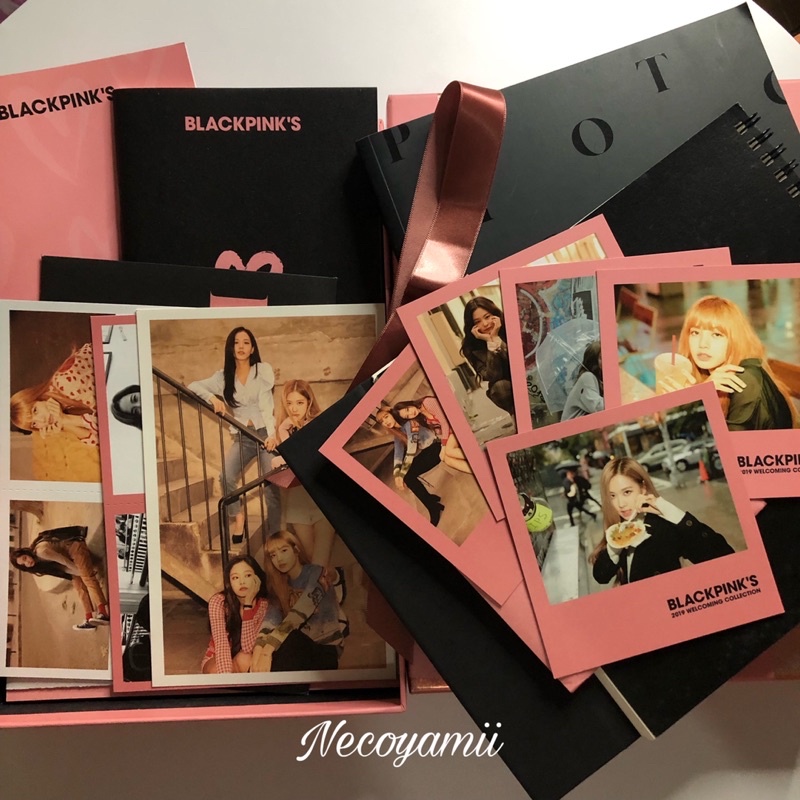 BLACKPINK 2019 WELCOMING COLLECTION Happy - ••• BLACK PINK