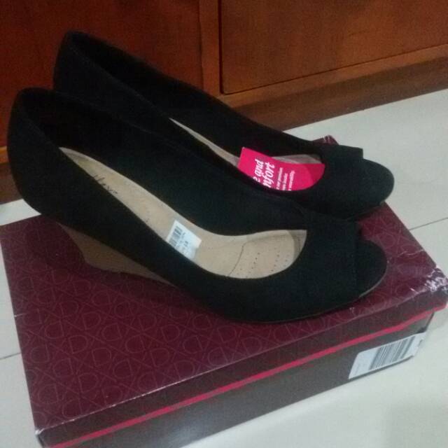 payless dexter comfort