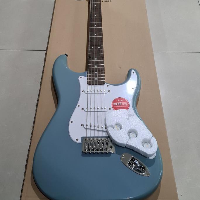 Jual Squier Bullet Stratocaster Sss Electric Guitar W/Tremolo | Shopee ...