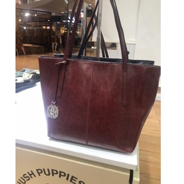 Jual alina tote M dan L hush puppies KODE Q8803 Shopee Indonesia