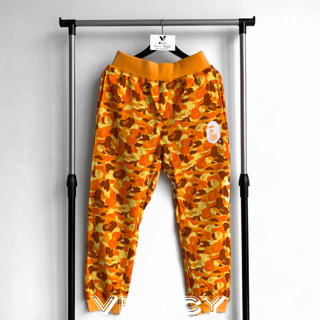 Celana discount jogger bape