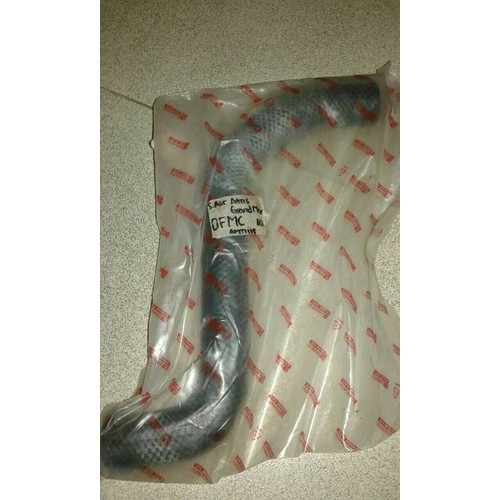 Jual SELANG RADIATOR GRANDMAX ATAS ASLI | Shopee Indonesia