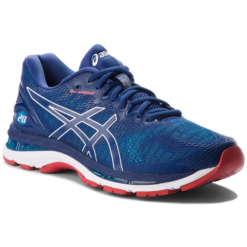 Sepatu store asics running