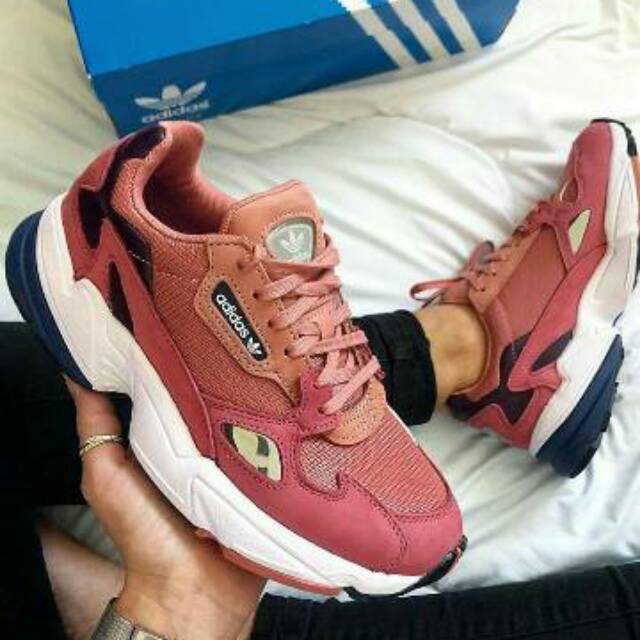 Jual SEPATU ADIDAS FALCON RAW PINK Shopee Indonesia