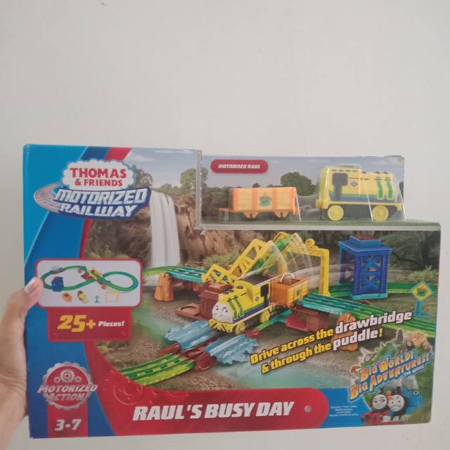 Jual Thomas and Friends Motorized Railway Raul's Busy Day | Shopee ...
