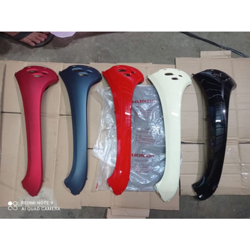 Jual Sayap Kanan Cover Body Depan Bagian Kanan Scoopy New Esp Prestige