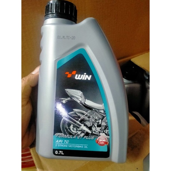 Jual Win FORMULA 2T PLUS api CT 2 STROKE MOTORBIKE OIL | Shopee Indonesia
