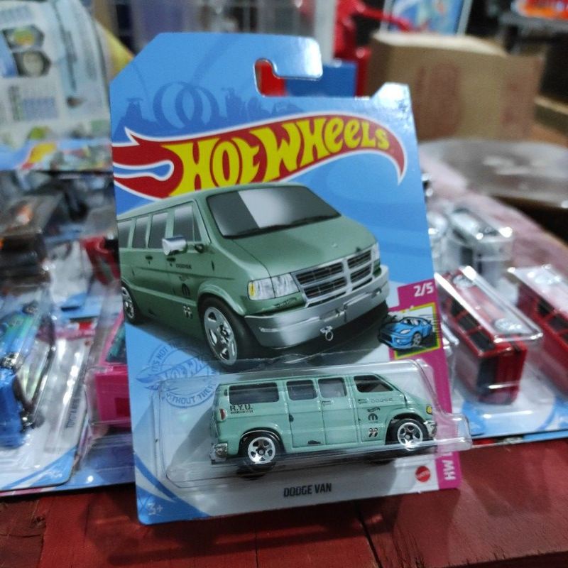 Jual Hotwheels Hot Wheels Dodge Van Hijau Mooneyes Ryu B21 Grx21